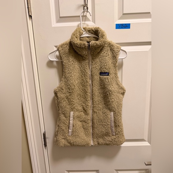 Patagonia Jackets & Blazers - Women’s Patagonia Los Gatos Fleece Vest